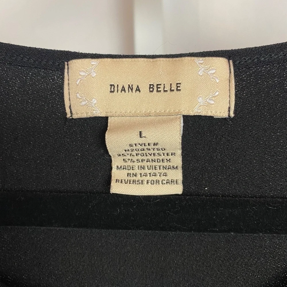 Diana Bell Womenʻs Black Sleeveless Evening Blouse w/ Tie at Waist Large